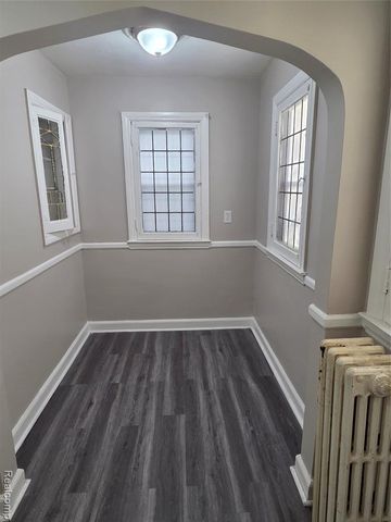 5274 Nottingham Road, Detroit, MI 48224