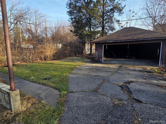 5274 Nottingham Road, Detroit, MI 48224