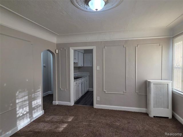 5274 Nottingham Road, Detroit, MI 48224