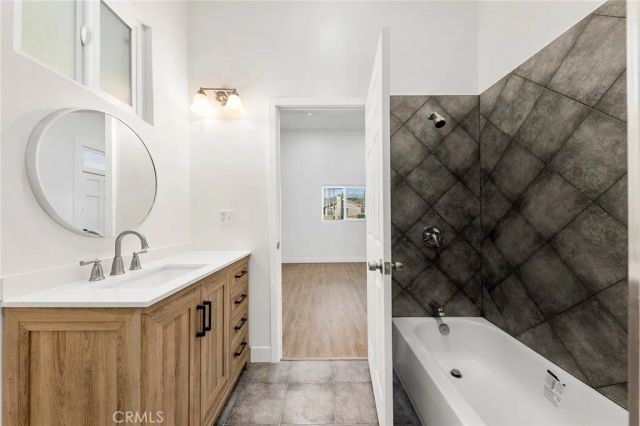 2060 E Cienega, Covina, CA 91724
