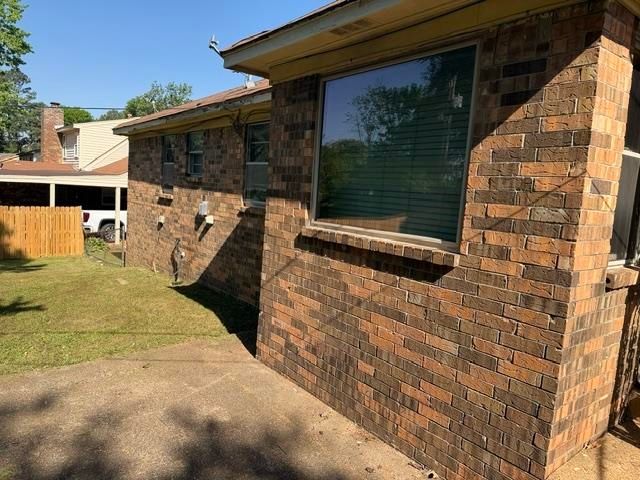 2435 WHITNEY AVE, Memphis, TN 38127