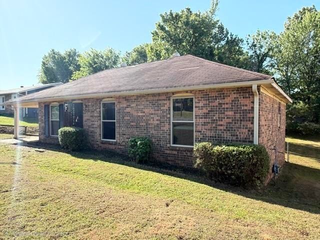 2435 WHITNEY AVE, Memphis, TN 38127