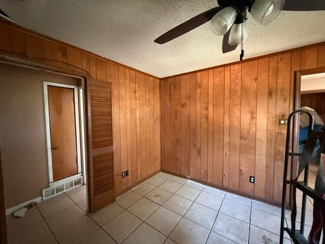 2435 WHITNEY AVE, Memphis, TN 38127