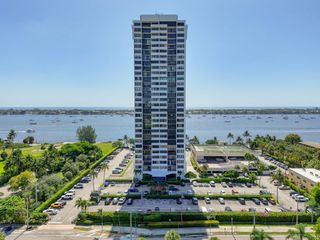 5600 N Flagler Drive 2703, West Palm Beach, FL 33407