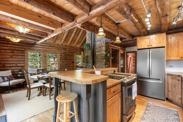 77 Gigi Lane, Evergreen, CO 80439