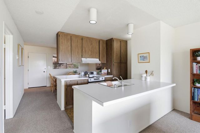 101 Shell Drive 111, Watsonville, CA 95076