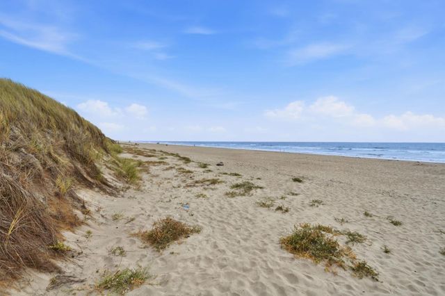 101 Shell Drive 111, Watsonville, CA 95076