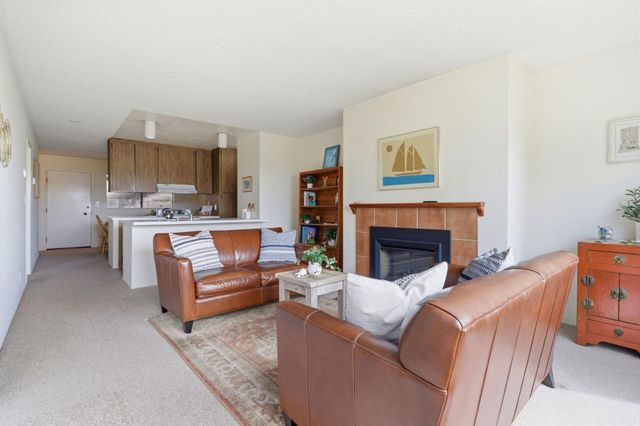 101 Shell Drive 111, Watsonville, CA 95076
