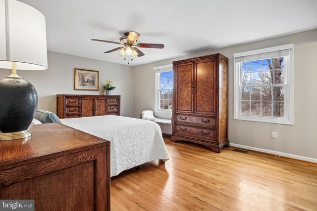 15418 BEACHVIEW DR, Dumfries, VA 22025