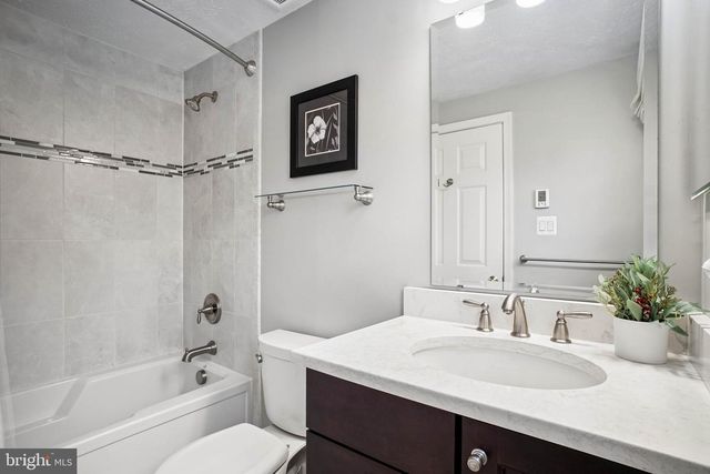 15418 BEACHVIEW DR, Dumfries, VA 22025