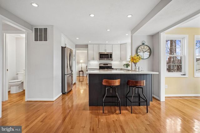 15418 BEACHVIEW DR, Dumfries, VA 22025