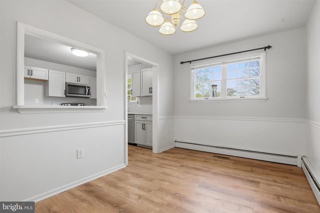 157 BLUE JAY RD, Chalfont, PA 18914