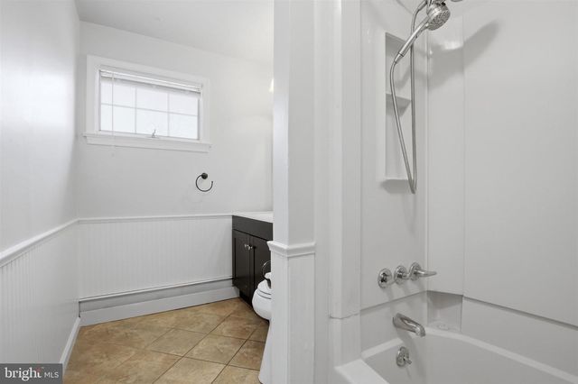 157 BLUE JAY RD, Chalfont, PA 18914