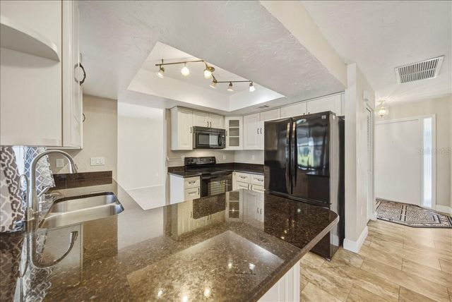 4140 EASTWOOD DRIVE, Sarasota, FL 34232