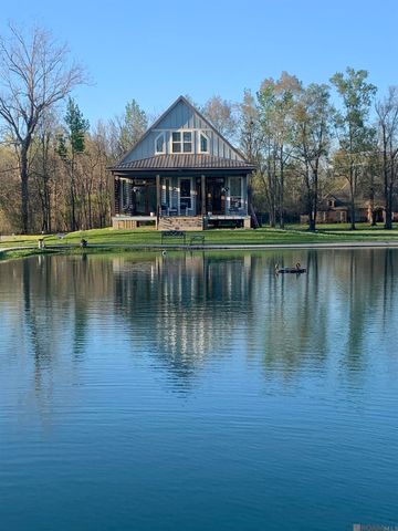 10082 Swanson Rd, Port Allen, LA 70767