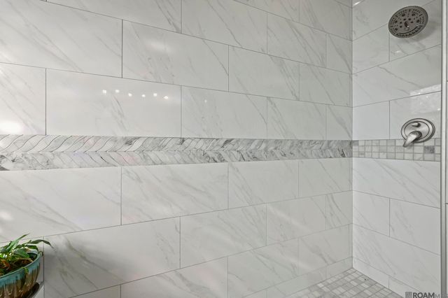 10082 Swanson Rd, Port Allen, LA 70767