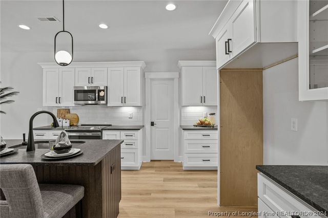 2622 Bensalem Church Road, Eagle Springs, NC 27242