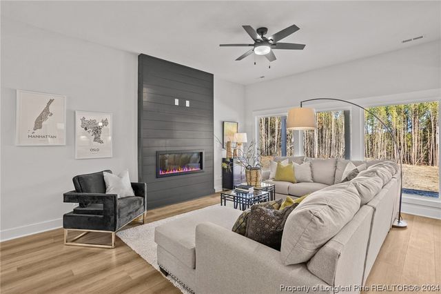 2622 Bensalem Church Road, Eagle Springs, NC 27242