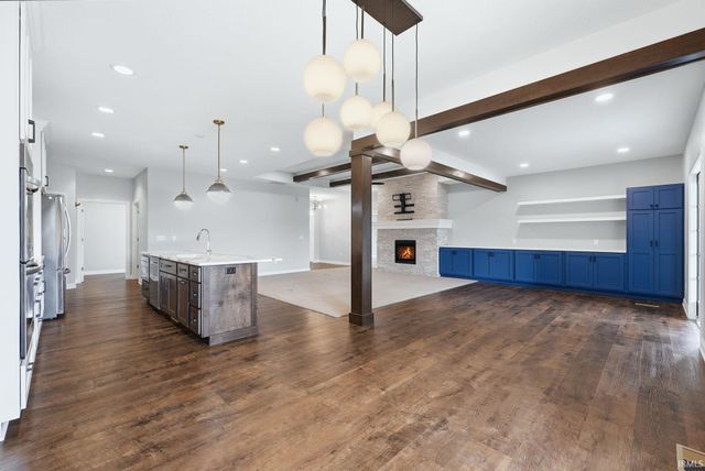 2877 Leon Cove, Fort Wayne, IN 46845