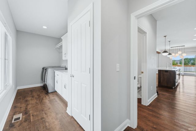 2877 Leon Cove, Fort Wayne, IN 46845