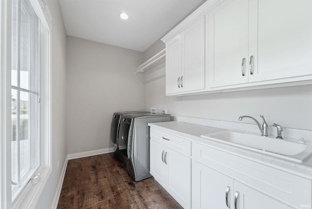 2877 Leon Cove, Fort Wayne, IN 46845