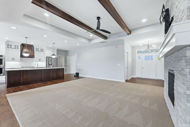 2877 Leon Cove, Fort Wayne, IN 46845
