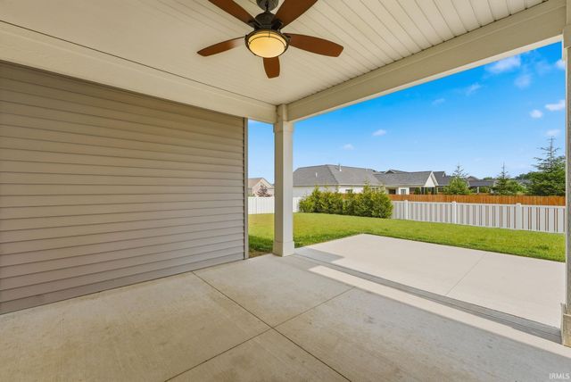 2877 Leon Cove, Fort Wayne, IN 46845