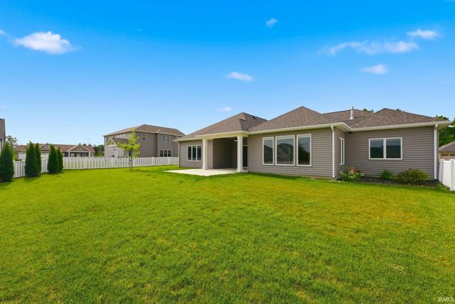 2877 Leon Cove, Fort Wayne, IN 46845