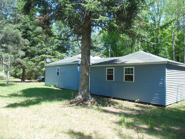 8870 E Townline Lake Road, Harrison, MI 48625