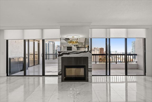 530 E CENTRAL BOULEVARD 1901, Orlando, FL 32801