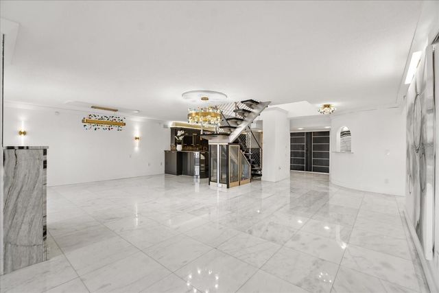 530 E CENTRAL BOULEVARD 1901, Orlando, FL 32801