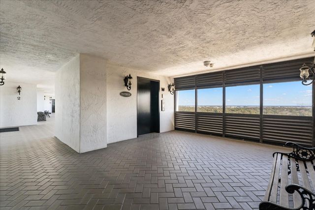 530 E CENTRAL BOULEVARD 1901, Orlando, FL 32801