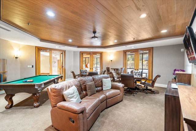 530 E CENTRAL BOULEVARD 1901, Orlando, FL 32801