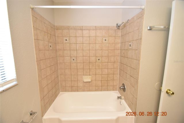 4414 W WYOMING AVENUE, Tampa, FL 33616