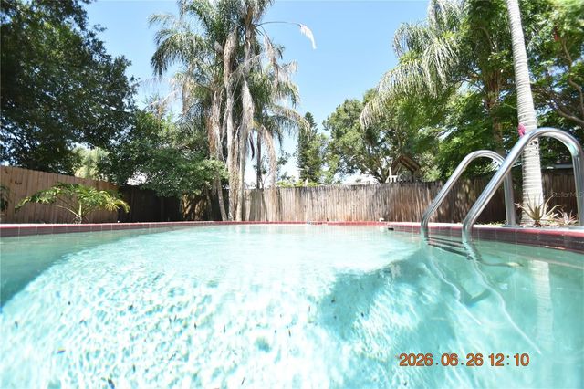 4414 W WYOMING AVENUE, Tampa, FL 33616