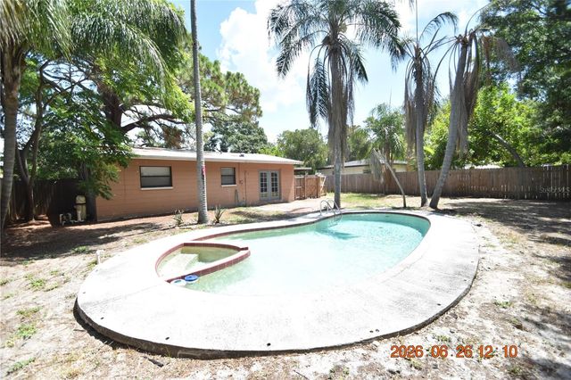 4414 W WYOMING AVENUE, Tampa, FL 33616