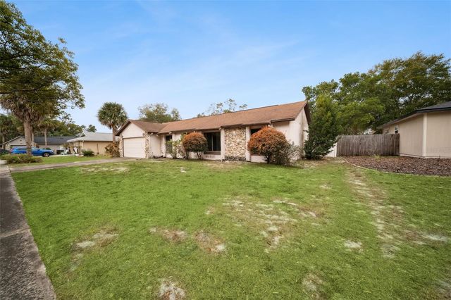 2911 AUTUMNWOOD TRAIL, Apopka, FL 32703