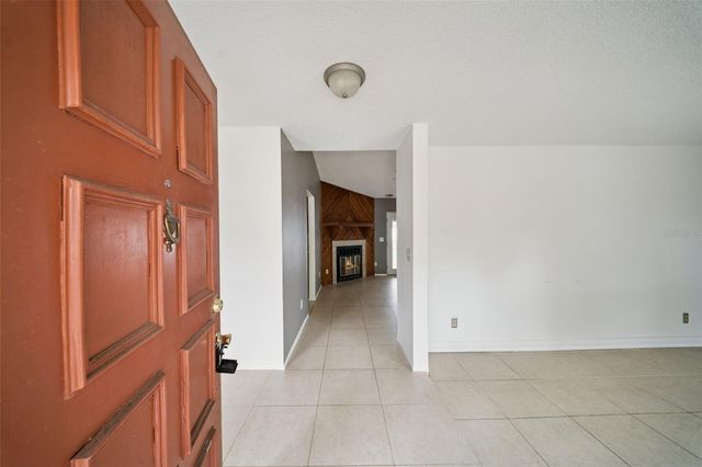 2911 AUTUMNWOOD TRAIL, Apopka, FL 32703