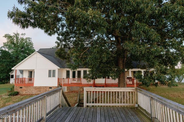 674 Brooks Road, Bath, NC 27808