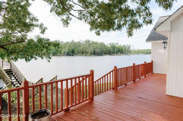 674 Brooks Road, Bath, NC 27808