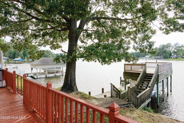 674 Brooks Road, Bath, NC 27808