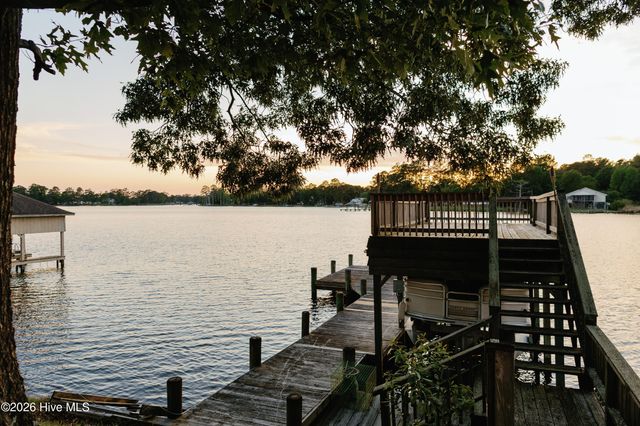 674 Brooks Road, Bath, NC 27808