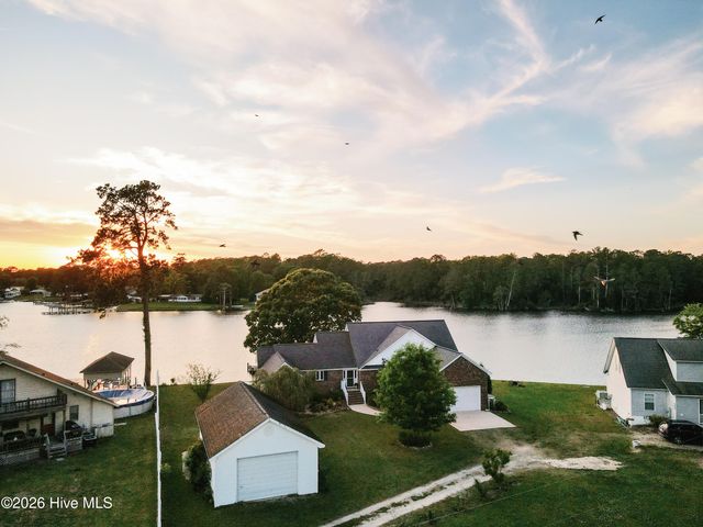 674 Brooks Road, Bath, NC 27808