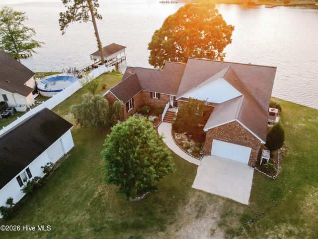 674 Brooks Road, Bath, NC 27808