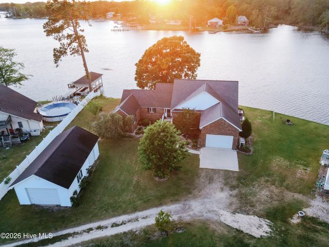 674 Brooks Road, Bath, NC 27808