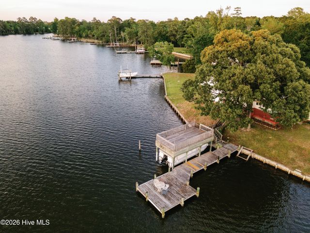 674 Brooks Road, Bath, NC 27808