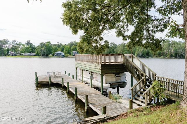 674 Brooks Road, Bath, NC 27808