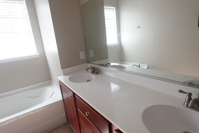 213 Medford Drive, Summerville, SC 29485