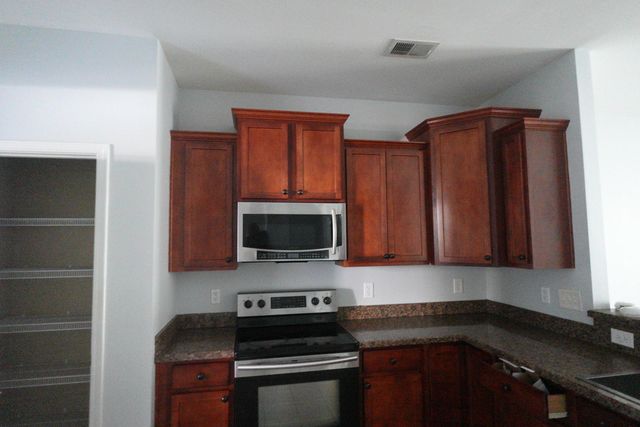 213 Medford Drive, Summerville, SC 29485