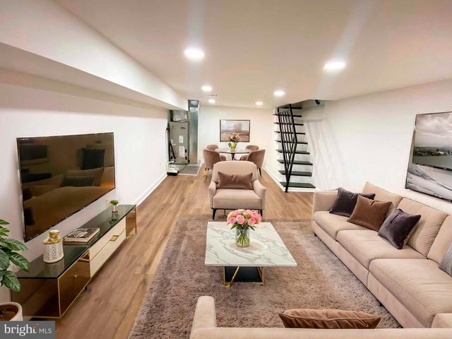 2052 E RUSH ST, Philadelphia, PA 19134